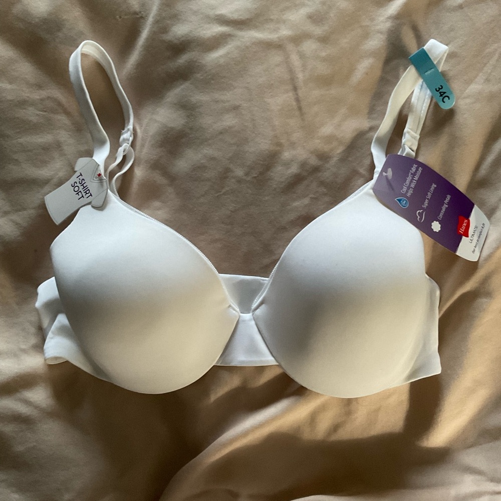 Hanes women’s bra